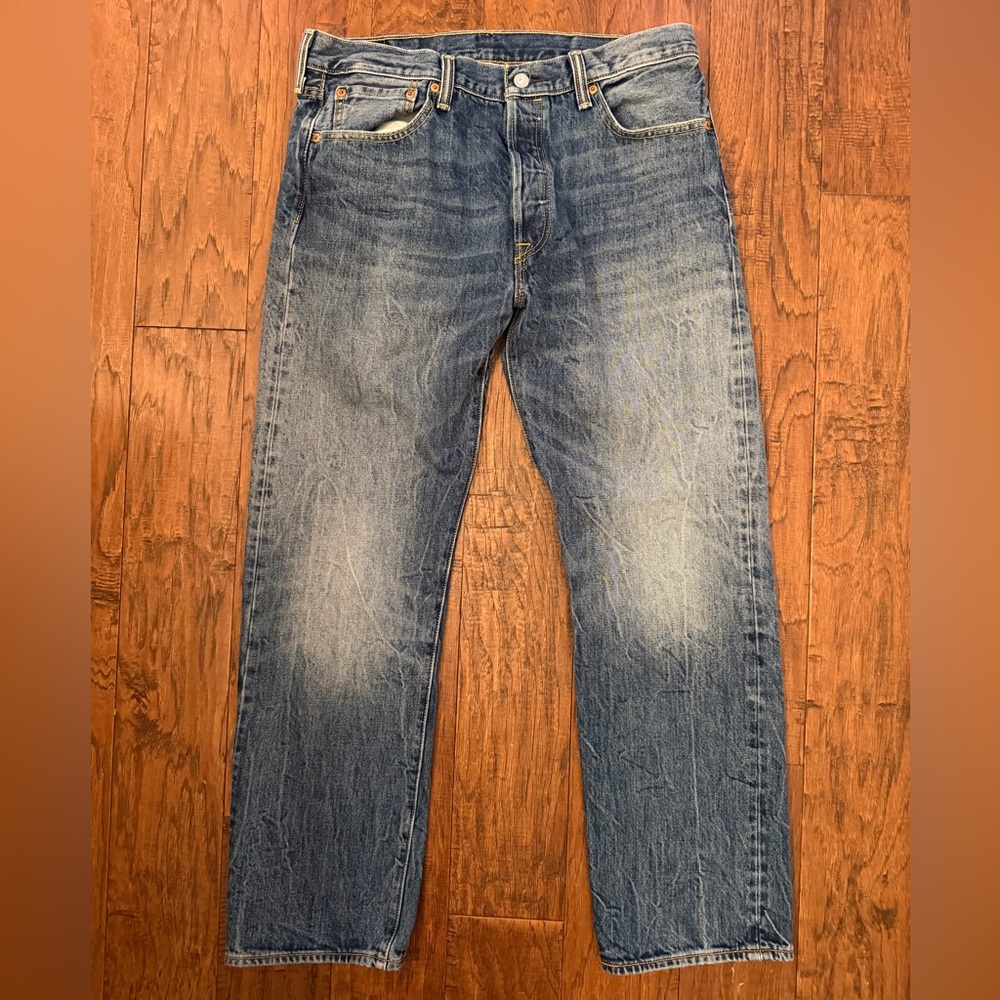 Levi 501 Mens button fly straight leg jeans 34x30